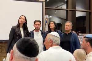 VIDEO: Freed Hamas Hostage Prays With Bergen County Synagogue In Viral Clip