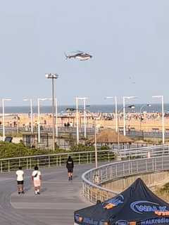 VIDEO: Police Copter Moves In On 500 Rowdy Teens Swarming Long Island Beach For Senior Skip Day