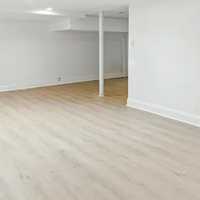 <p> 28 Reynolds Pl.
  
</p>