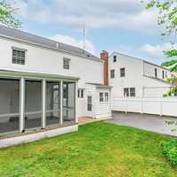 <p> 28 Reynolds Pl.
  
</p>