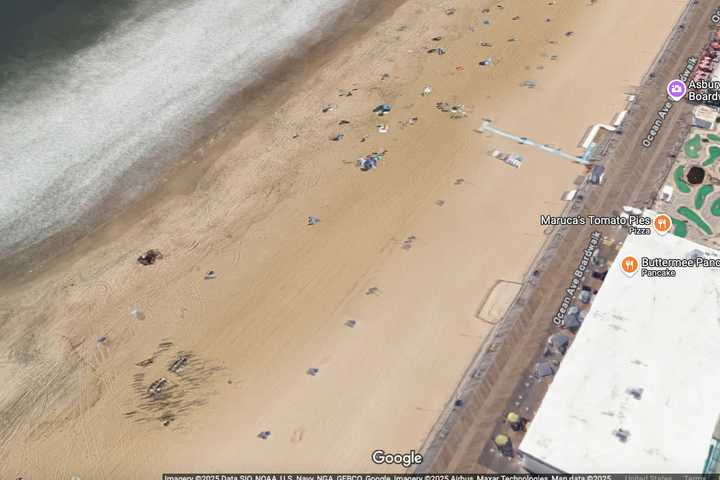 NJ Lifeguard Impaled By Beach Umbrella Stake In Freak Accident, Fire Chief Says