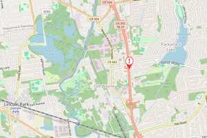 Crash Closes Lanes On Route 202 In Wayne, NJDOT Says