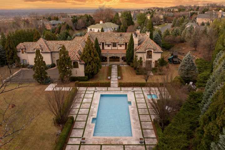 $4.9M Cresskill Estate Sells In One Weekend After Sitting On Market For Years