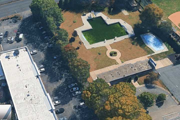 NJ Pool Club Sued After Windy Day Turns Dangerous, Court Docs Say