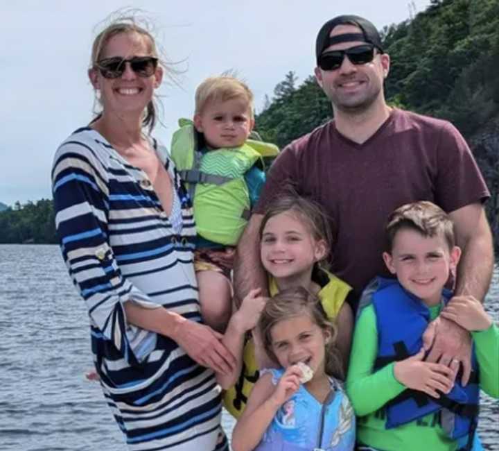 Hannah Merlucci with her family.