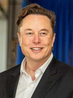 Elon Musk Steps Back From America Party Plans, Report Says