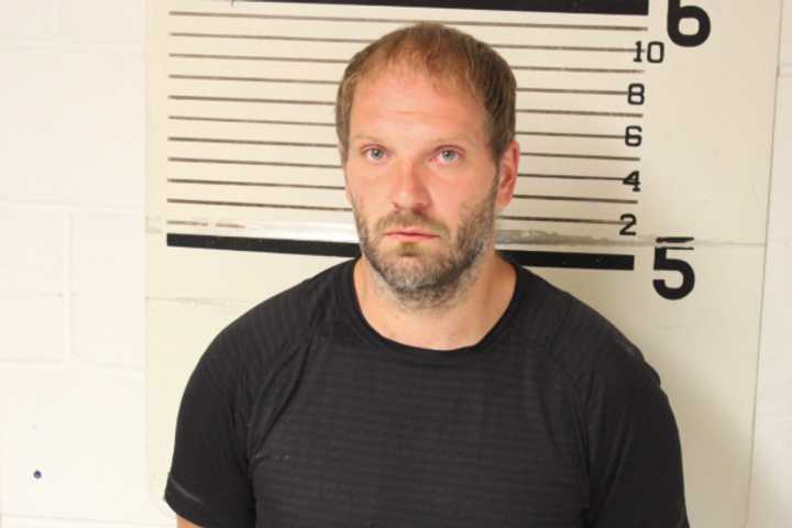 Illegal Turn Leads To Arrest Of Oakland Man In Car Burglary, Credit Card Fraud Case: Cops