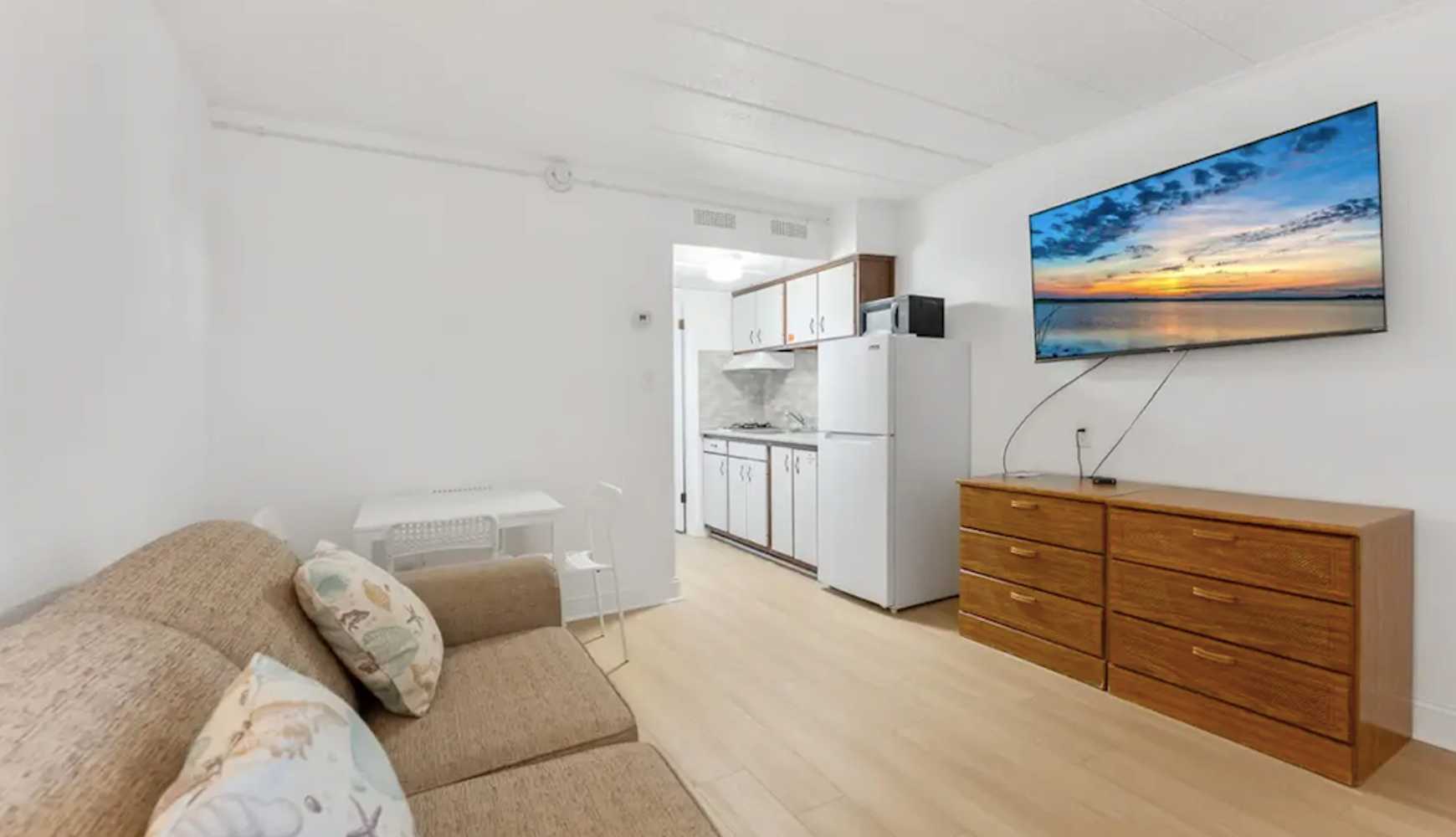 
The Beach House Condominiums of North Wildwood.
  

