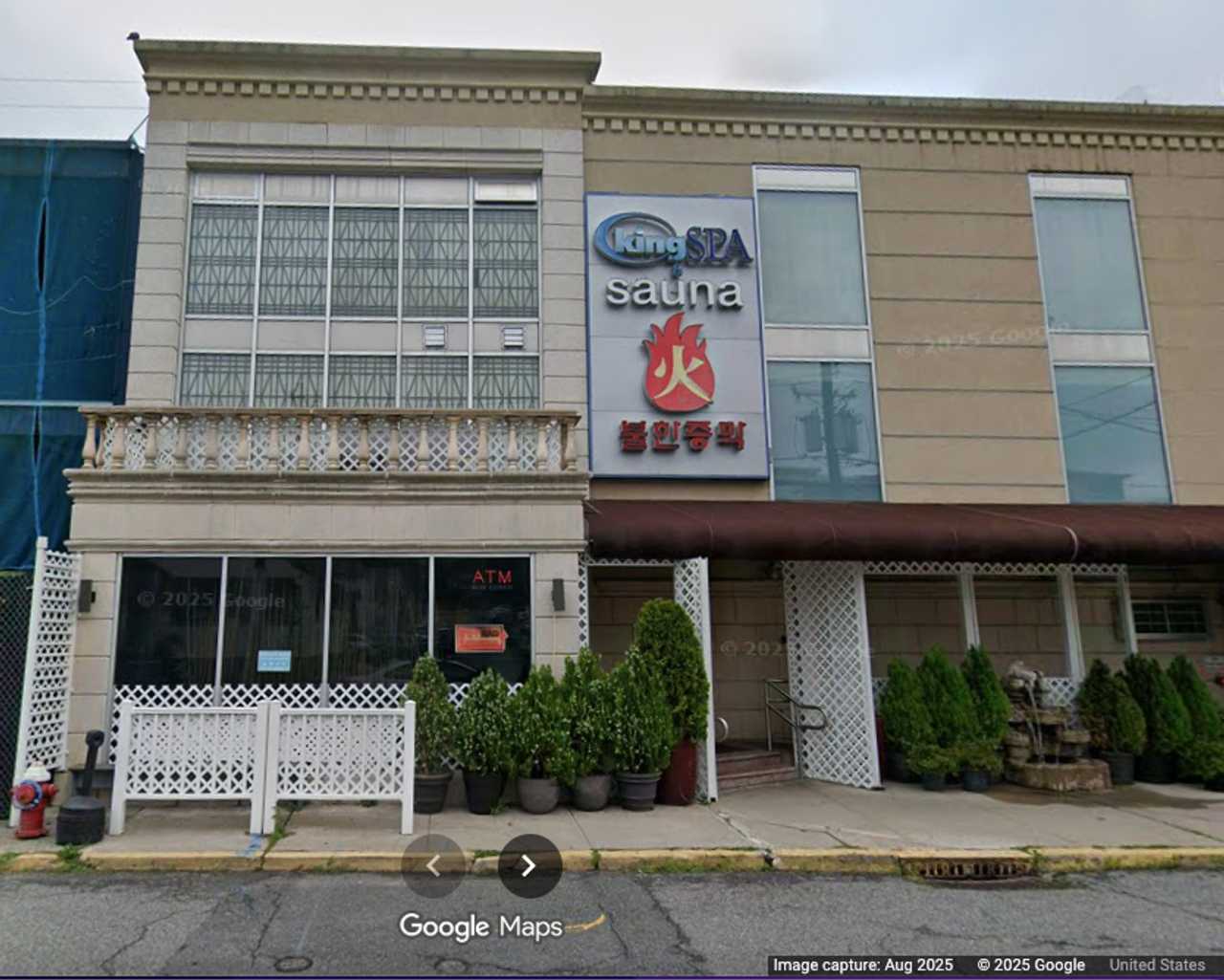 King Spa in Palisades Park