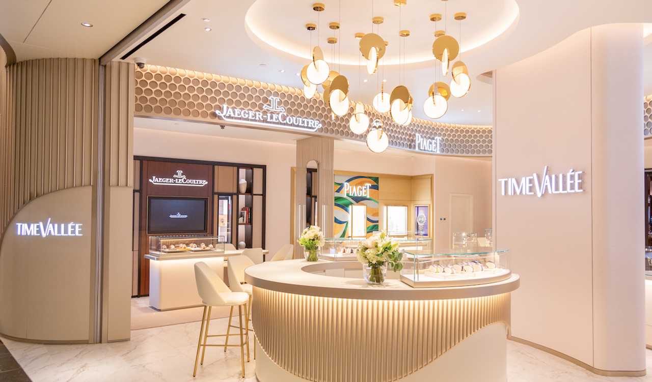 TimeVallee at the American Dream Mall. TimeVallee at the American Dream Mall.