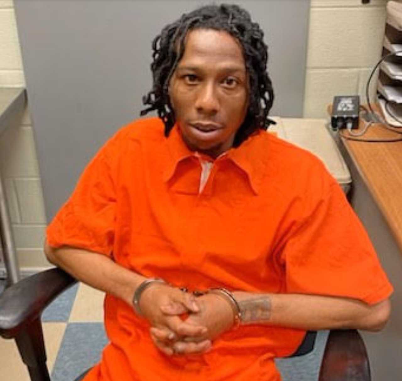 Man Charged In Westport Smash Grab Jewelry Store Robbery Wilton Daily man-charged-in-westport-smash-grab-jewelry-store-robbery-wilton-daily