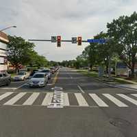 <p>Old Bridge Road and Harbor Drive in Woodbridge</p>