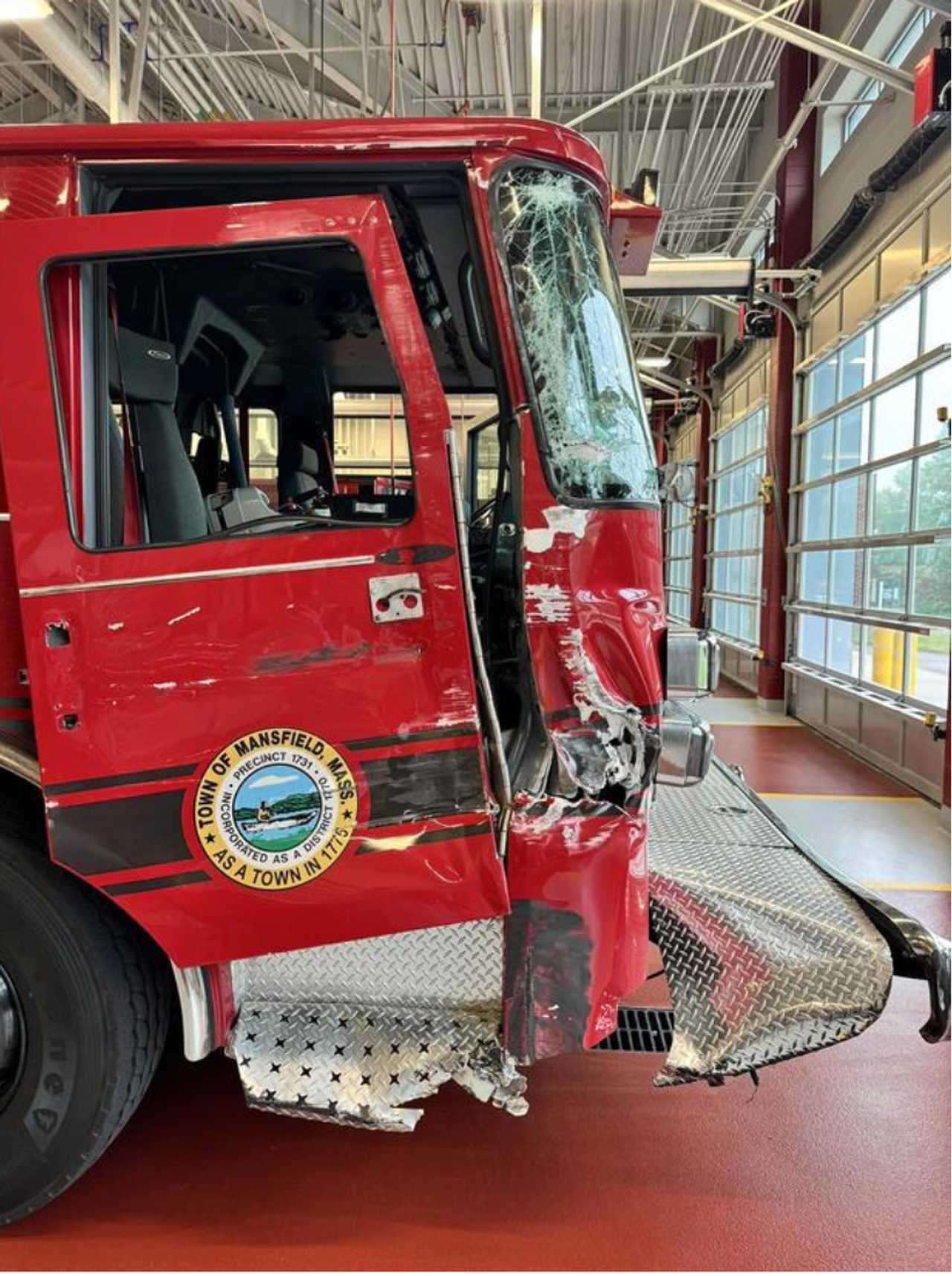 Police Looking For Truck That Slammed Into Mansfield Fire Engine On I