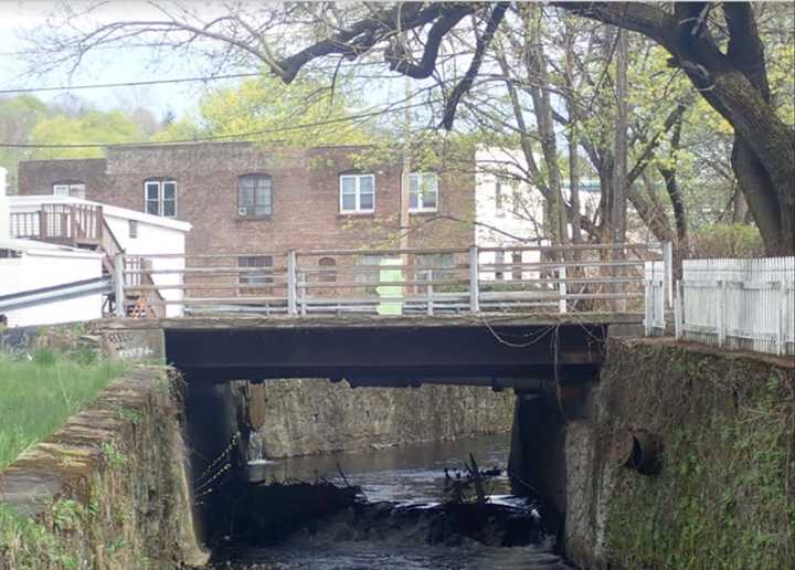 The Garden Street Bridge