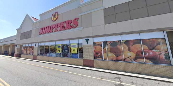 Shoppers grocery store at 1170 Smallwood Drive in Waldorf.