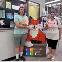 Ohio Couple Who Mistakenly Joined CT Library Reading Challenge Come To Visit