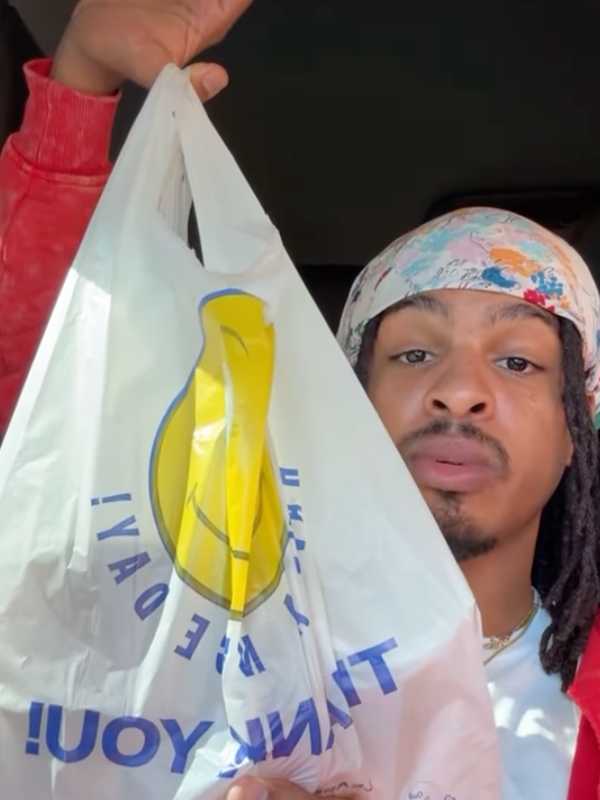 TikTok Influencer Keith Lee Samples The Flavor High Food Truck in Alexandria