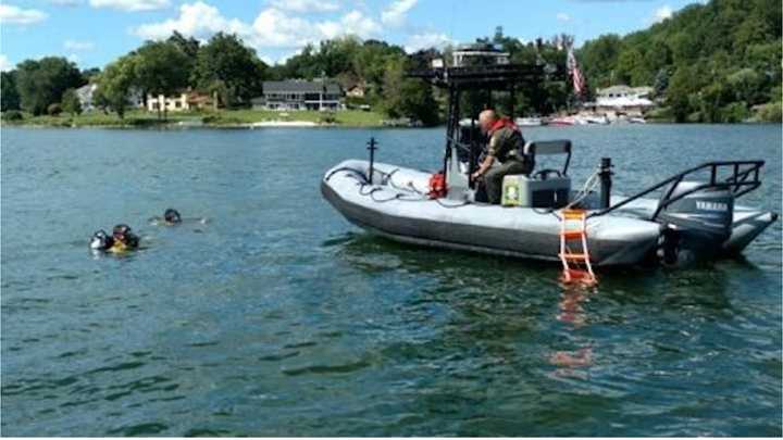 The search continues for two missing victims of a boat crash in Old Saybrook.&nbsp;