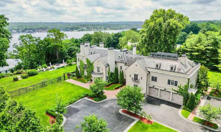 The W.R. Grace Mansion at&nbsp;6B Blue Sea Lane in Great Neck on Long Island.