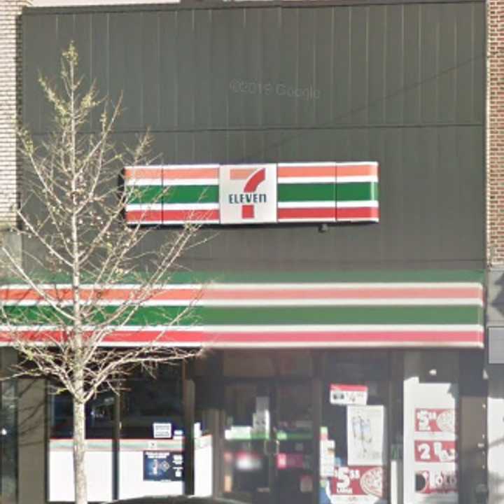 7-Eleven in West New York