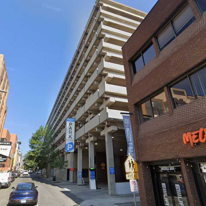 A 23-year-old Manchester man died after following from this parking deck on Crown Street in New Haven, authorities said.&nbsp;