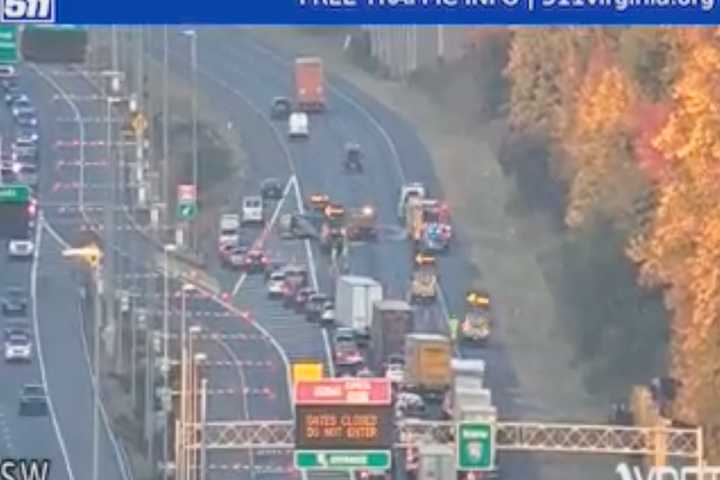 Multi-Vehicle Crash Shuts Down Stretch Of I-95 In Virginia