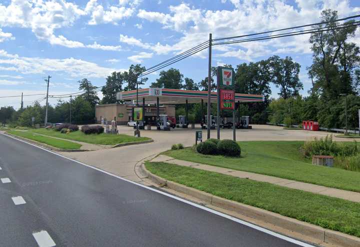 7-Eleven at 11575 Berry Road in Waldorf