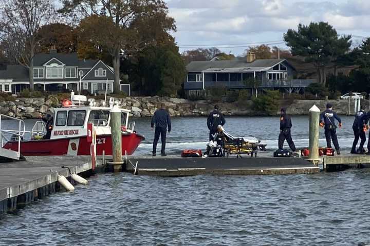 3 Pulled From Long Island Sound Off Milford After Boat Sinks; 1 In Critical Condition