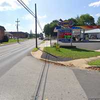 Road Rage Incident Leads To Fight In Middle Of Southeast PA Street: Police