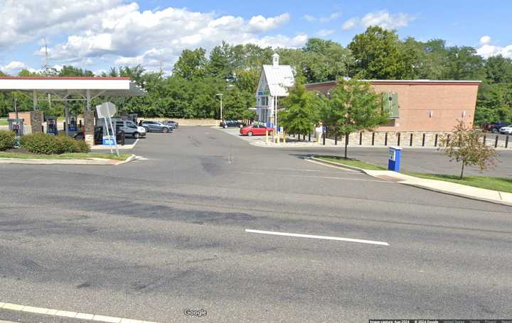 Royal Farms, 2130 West Chester Pike, Marple Township, Delaware County.