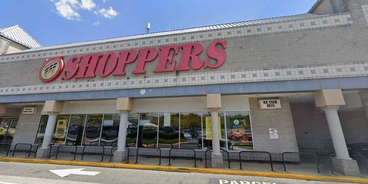 Shoppers Food store in Germantown, located at 18066 Mateny Road.