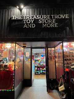 Man In Wheelchair ID'd After Fatal Treasure Trove Toy Store Strike: Dauphin County Coroner