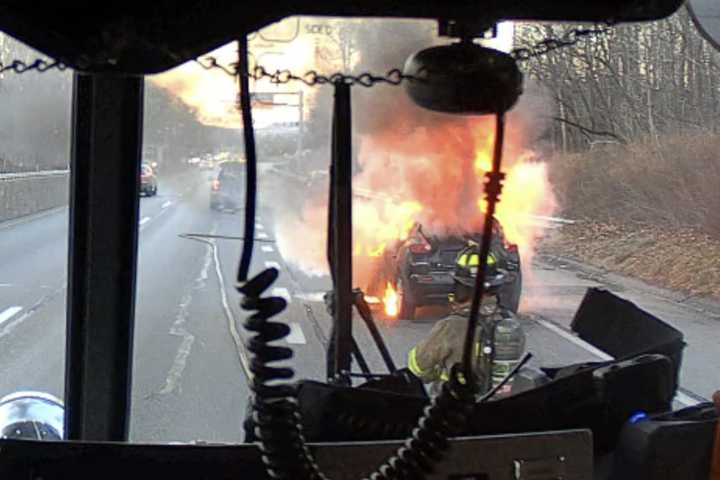 Flames Engulf Vehicle On I-83 As Snowstorm Looms: Newberry Township Firefighters Save The Day