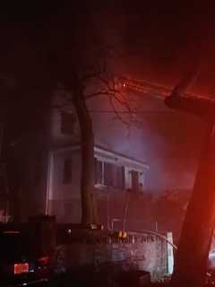 Fire At Mount Vernon Home Displaces Residents In Cold Weather (DEVELOPING)