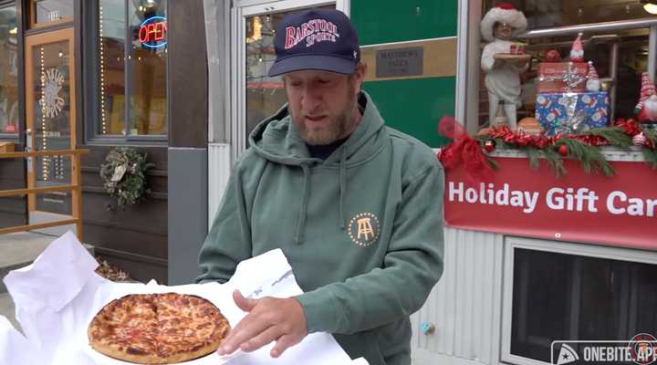 Dave Portnoy at Matthew's Pizzeria in Baltimore.