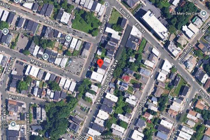 Victim Burned In Yonkers Fire, Roads Closed (DEVELOPING)