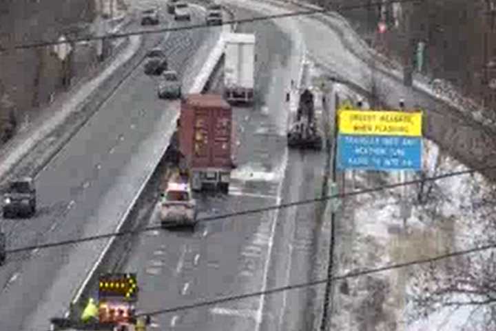 Multi-Vehicle Crash Closes I-83 North In York County: PennDOT (PHOTOS)