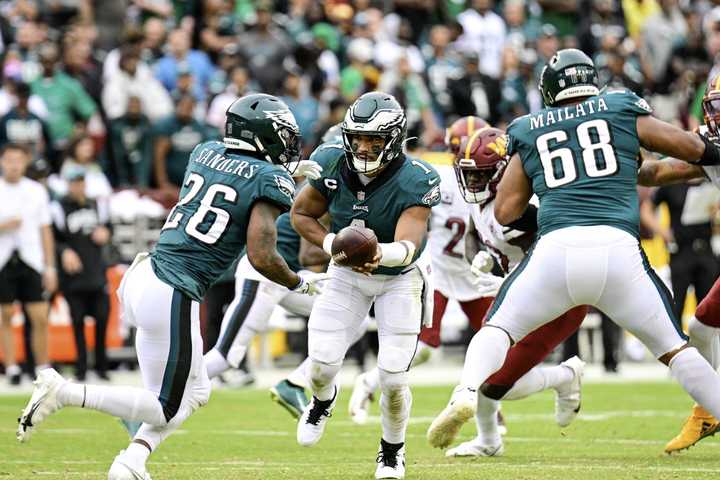 Eagles Soar Into Super Bowl LIX With Dominant Win Over Commanders