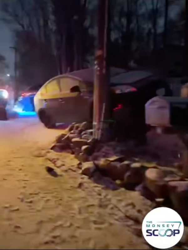 Vehicles Crash Into Poles, Rocks, Hydrants Amid Snowstorm In Hudson Valley (VIDEO)