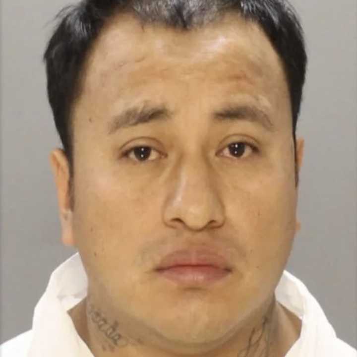 Pa inmate dies after killing nj mom in front of kids on christmas day