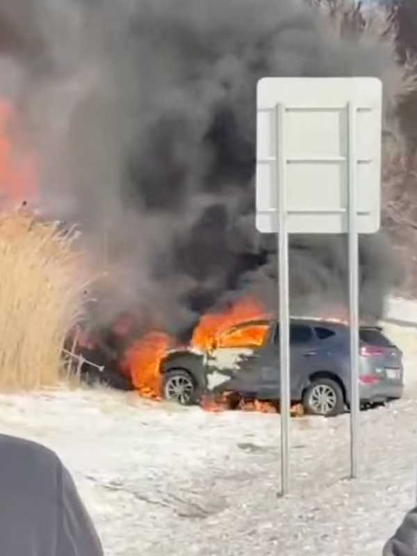 I-87 Blaze: Snow From Vehicle Roof Causes Car To Lose Control, Crash In Rockland (UPDATE)