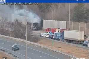 I-95 Lanes Shut Down Due To Bus Fire In Virginia (DEVELOPING)