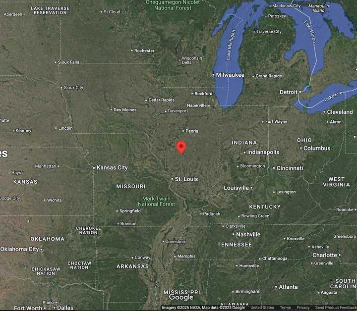 Chatham, Illinois (marked in red).