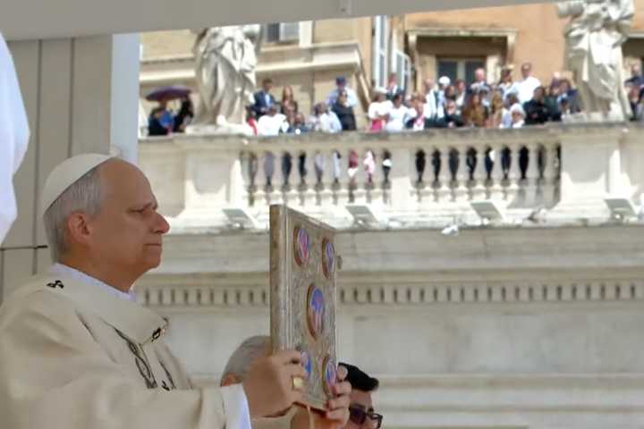 First US-Born Pope Vows Unity At Historic Inauguration In Rome