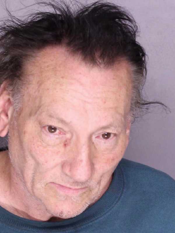 Jealous Ex-BF With Knife Tries Repeatedly To Run Over Romantic Rival In Bensalem: Police