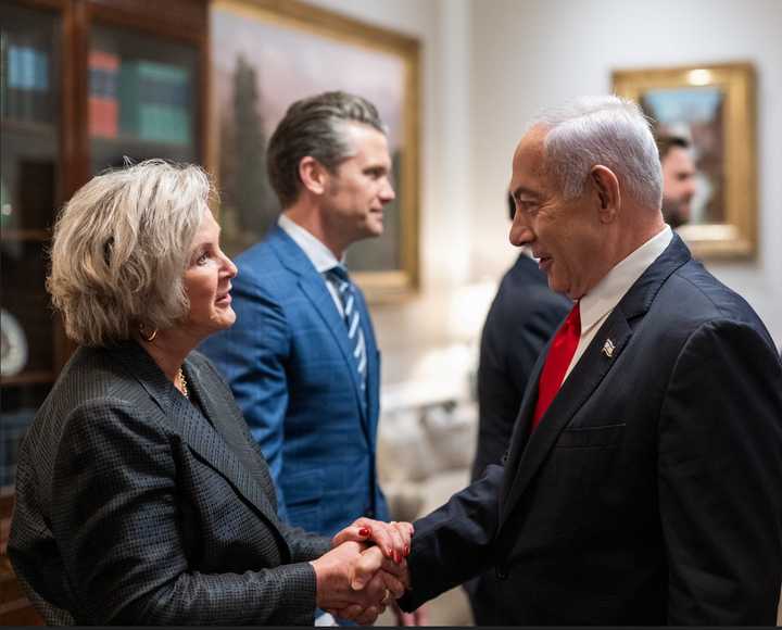 White House Chief of Staff Susie Wiles greets&nbsp;Benjamin Netanyahu, the&nbsp;Prime Minister of Israel, at the White House in April.