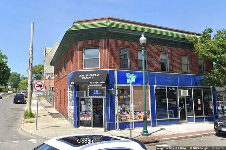 Drug, Gambling Bust At Deli Yields $124K In Cash, Fentanyl, Cocaine In HV: Police
