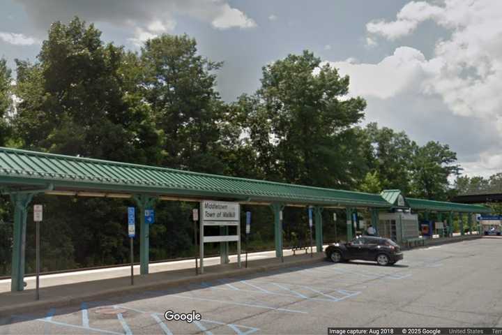 760 Bags Of Drugs Found On Woman At Metro-North Station In Wallkill: Police