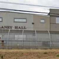 4 ICE Detainees Escape From NJ Facility After Riot: Reports