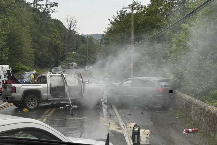 MASS CASUALTY: Pickup Slams SUV Into Bridge In Fiery 3-Car Crash Schuylkill County (DEVELOPING)